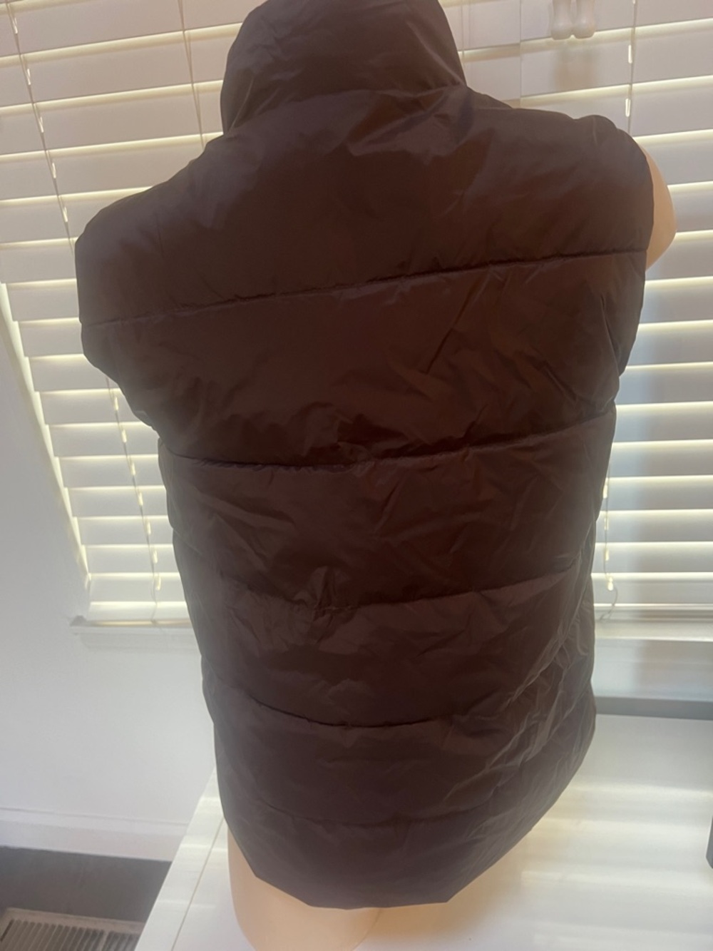 Gap Puff Vest - Picture 5 of 6